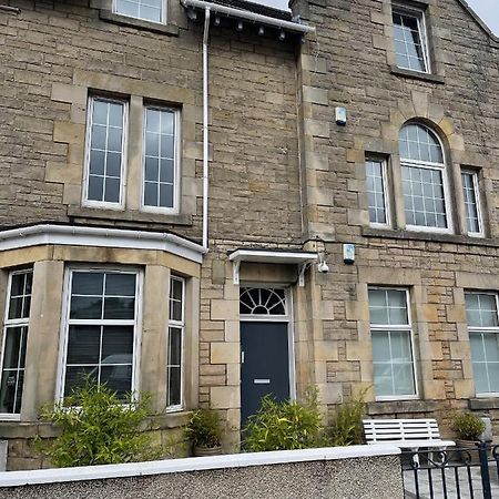 Appartamento Premier 2 Bed Flat C Broxburn Esterno foto